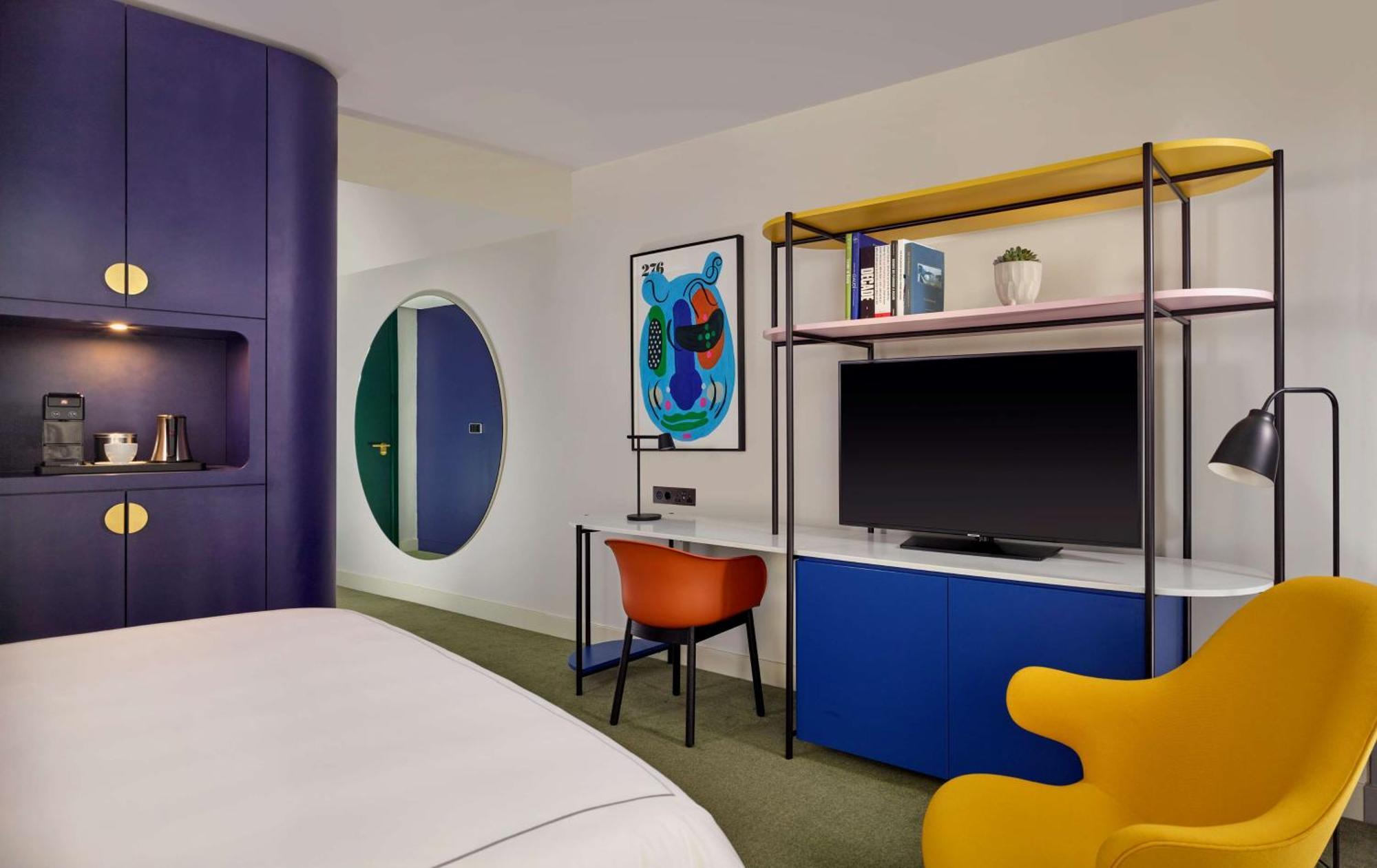 Art'Otel London Battersea Power Station, Powered By Radisson Hotels Londres Exterior foto A room at the Standard London