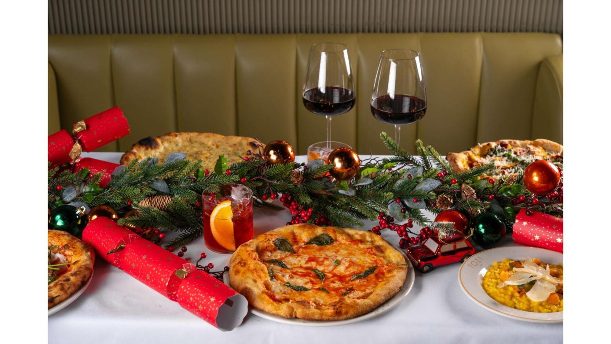 Art'Otel London Battersea Power Station, Powered By Radisson Hotels Londres Exterior foto A Christmas dinner